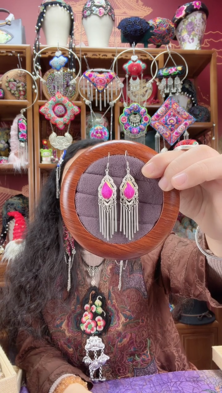 刺绣耳环35甜甜家