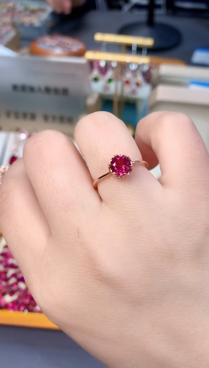 【闪购商品】石榴石戒指银S925镶嵌天然镁铝