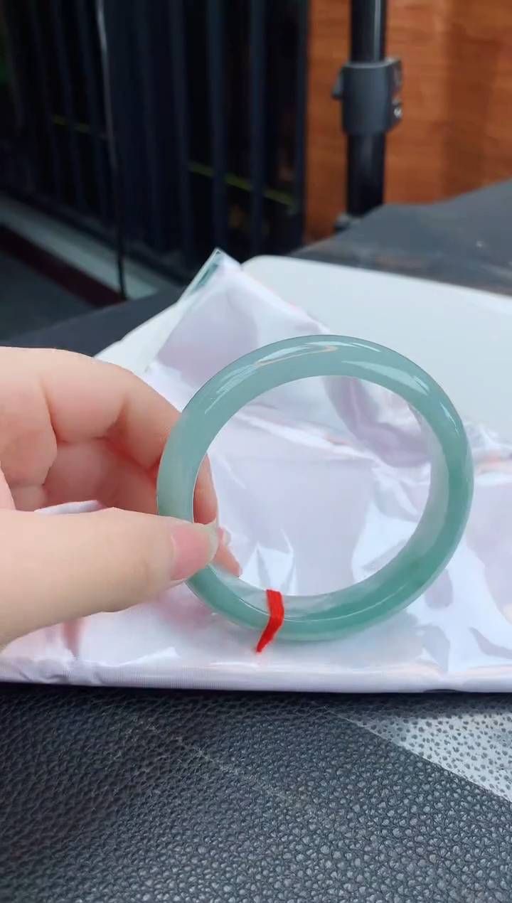 【闪购商品】翡翠手镯未镶嵌缅甸天然翡翠A货手镯