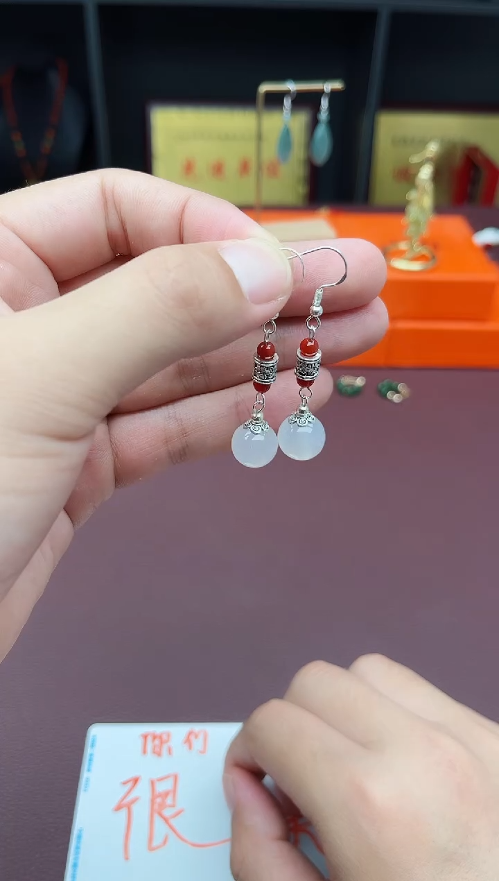 玛瑙/玉髓耳饰银S925镶嵌234000