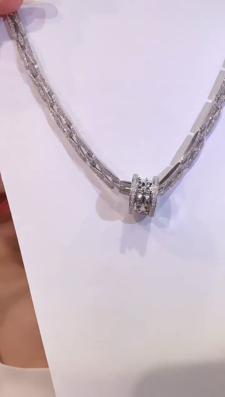 项链18K金镶嵌钻石K白弹簧