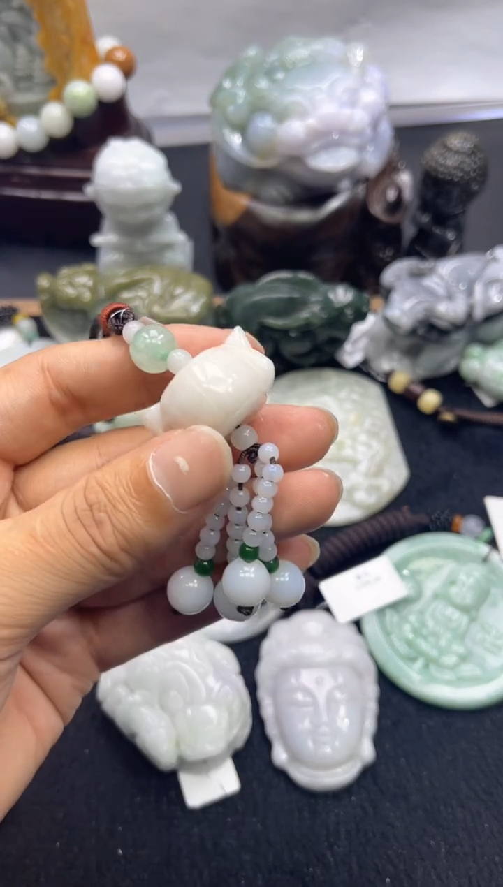 【闪购商品】翡翠颈饰未镶嵌00000156