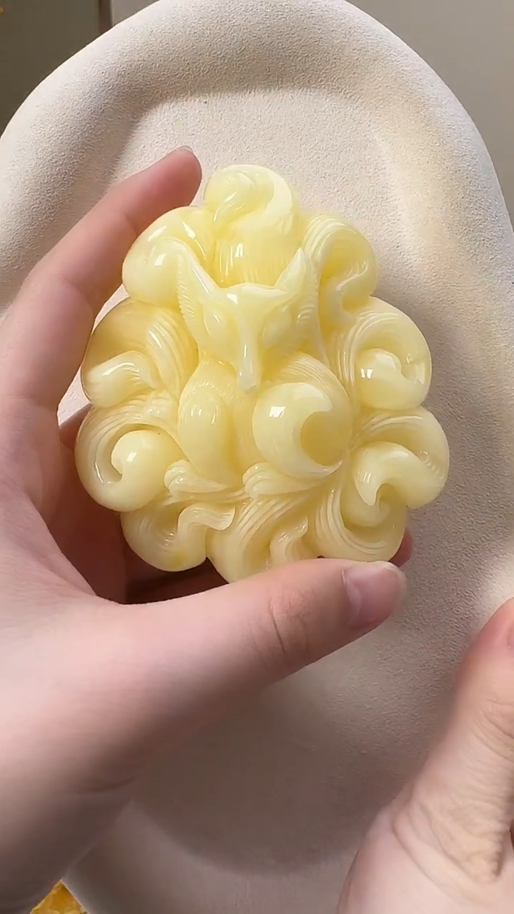 琥珀颈饰未镶嵌吊坠
