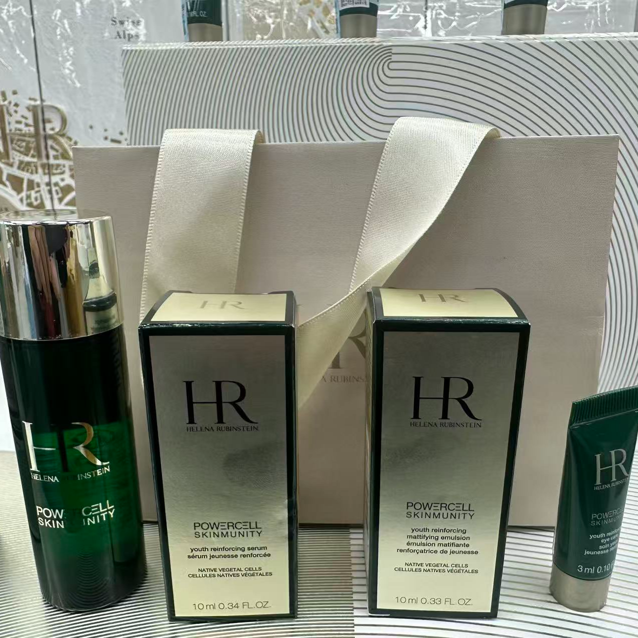 赫莲娜绿宝瓶强韧修护精粹液30ml+精华10ml+乳液10ml+眼霜3ml