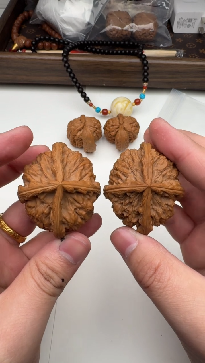 【闪购商品】文玩核桃把件核桃