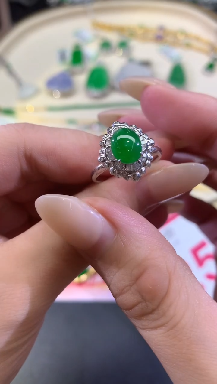 18K金镶嵌戒指翡翠W136|两用|8800|多样性发货一件