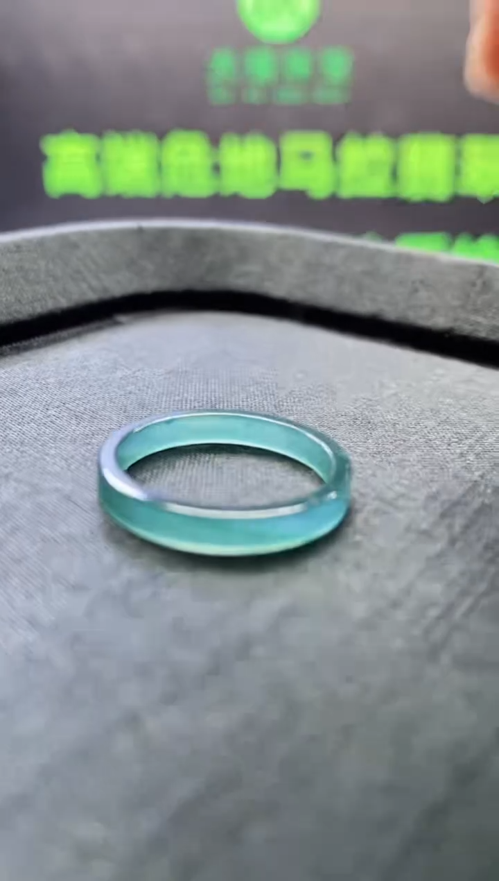 未镶嵌定制翡翠J****n0651793071