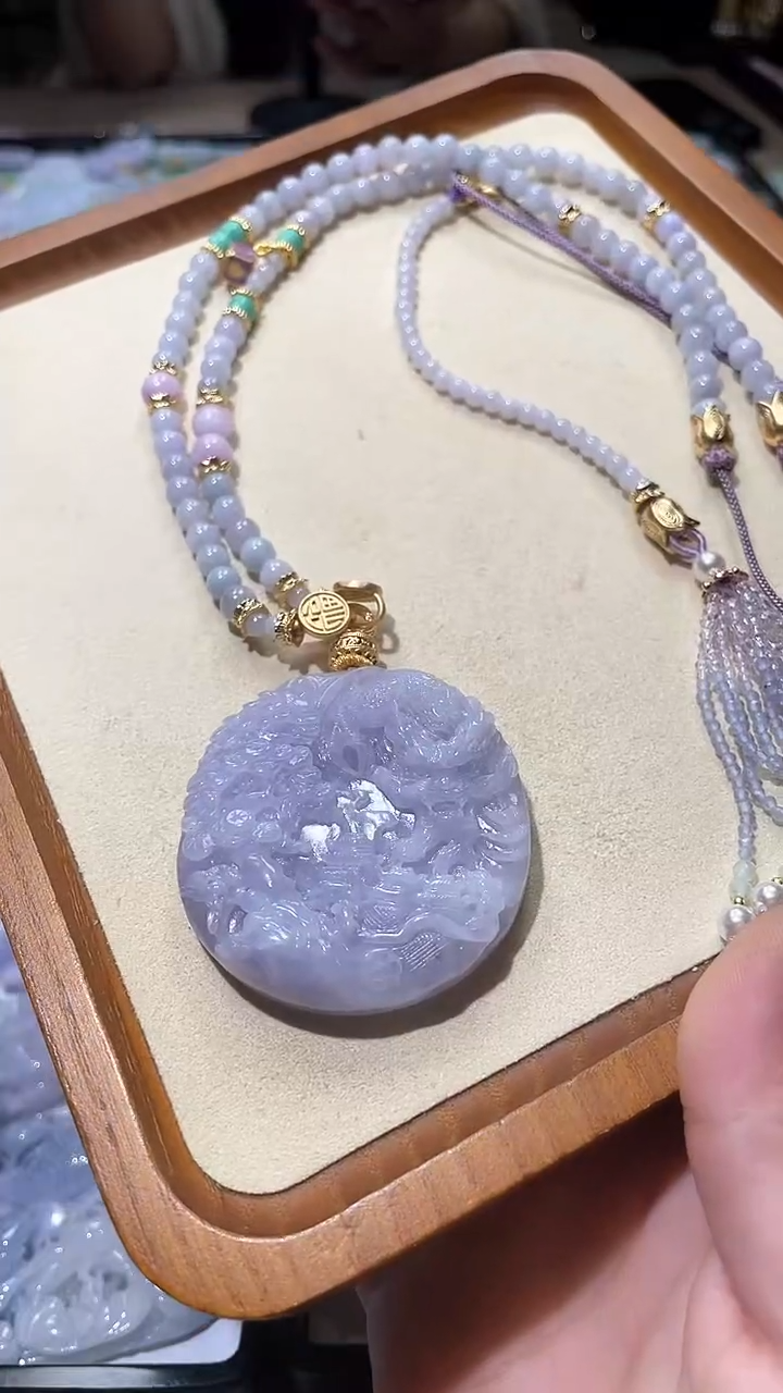 【闪购商品】翡翠颈饰未镶嵌吊坠