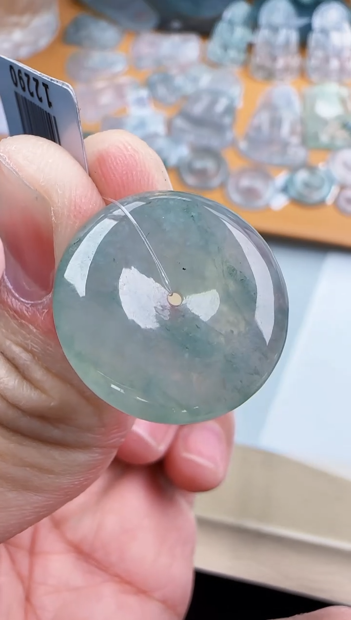 【闪购商品】翡翠颈饰未镶嵌缅甸天然翡翠