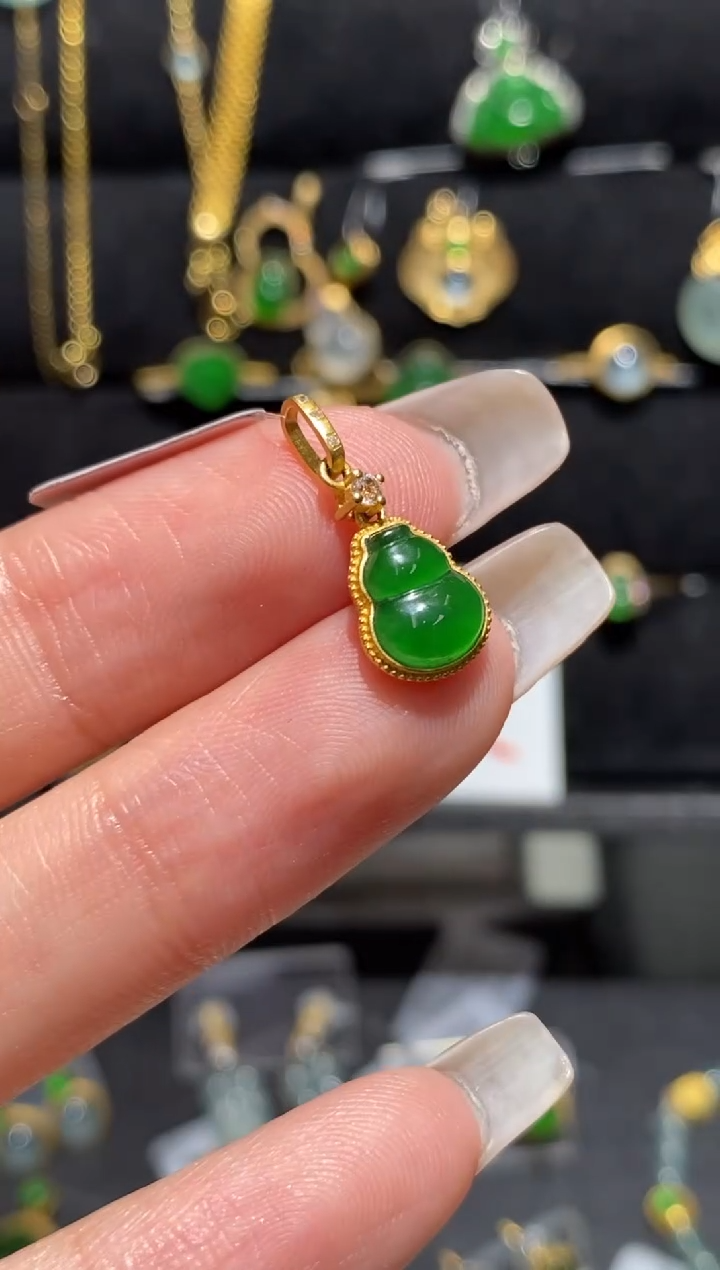 【闪购商品】翡翠颈饰18K金镶嵌18K金镶嵌