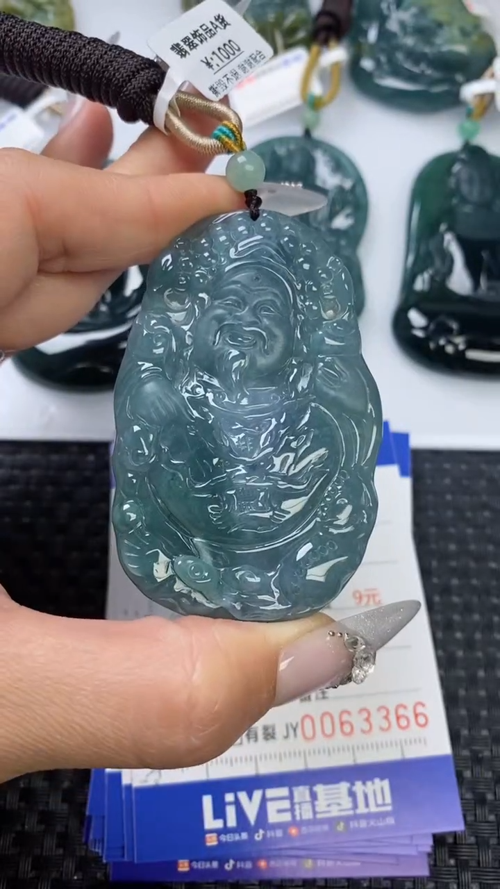 【闪购商品】翡翠颈饰未镶嵌111111111111111