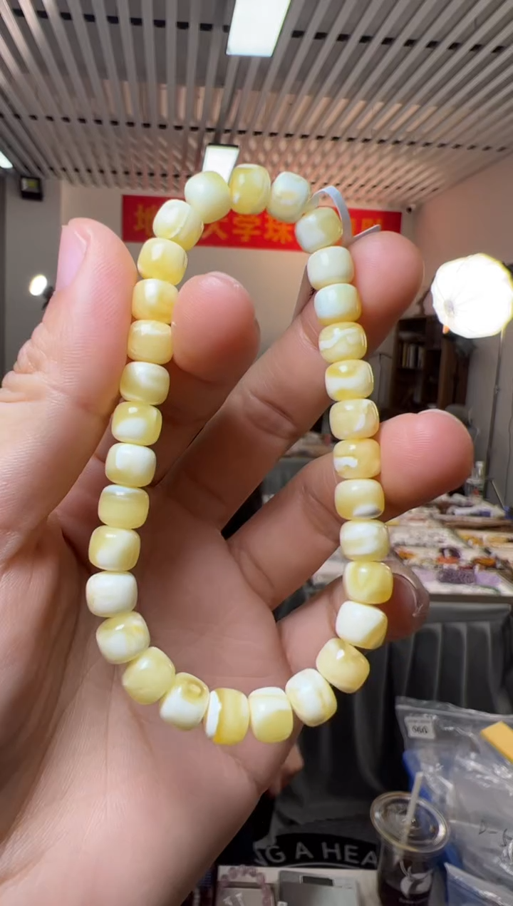【闪购商品】琥珀手串未镶嵌约6mm/6g白花蜜蜡老型单圈手串