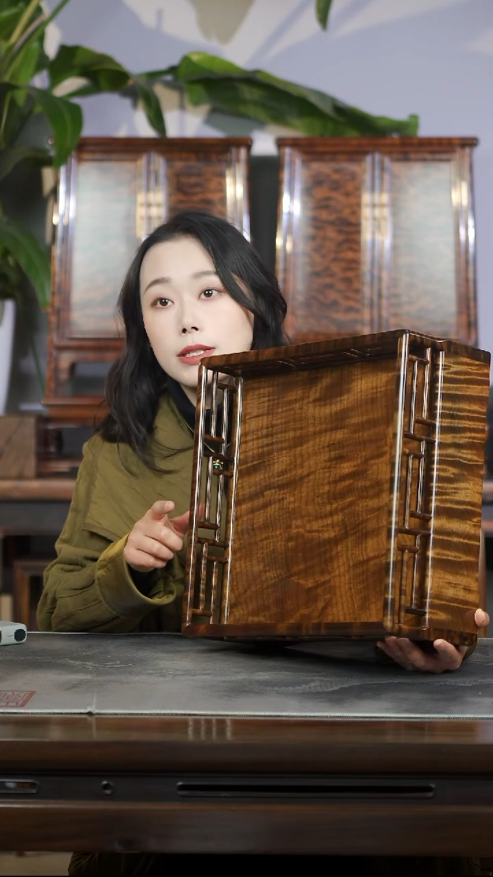 金丝楠满花复刻款都承盘