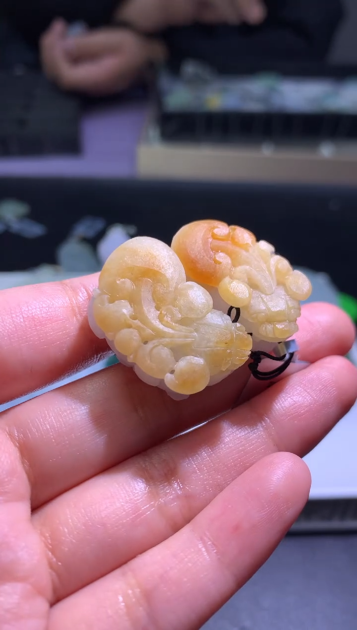 【闪购商品】定制翡翠未镶嵌毛货