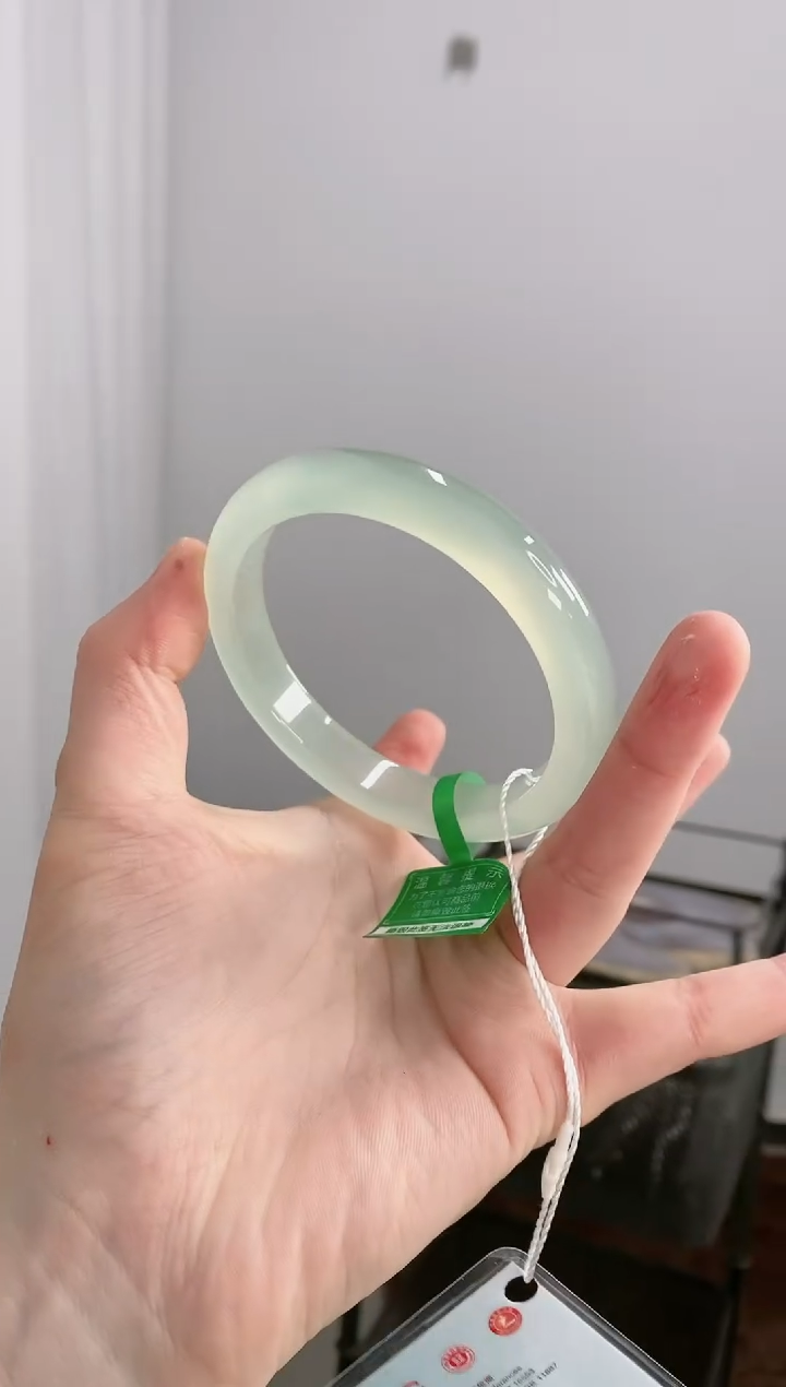 【闪购商品】玛瑙/玉髓手镯未镶嵌62圈