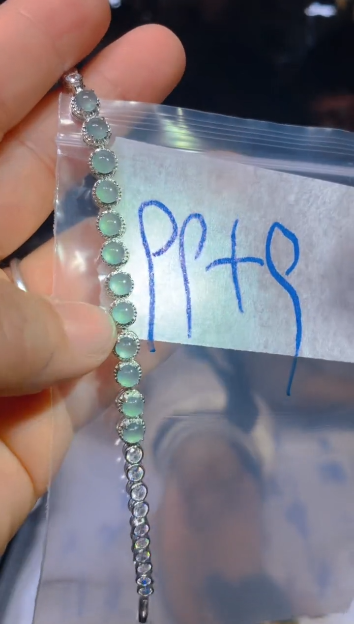 【闪购商品】定制翡翠未镶嵌51定制翡翠多样性发货（发其一）