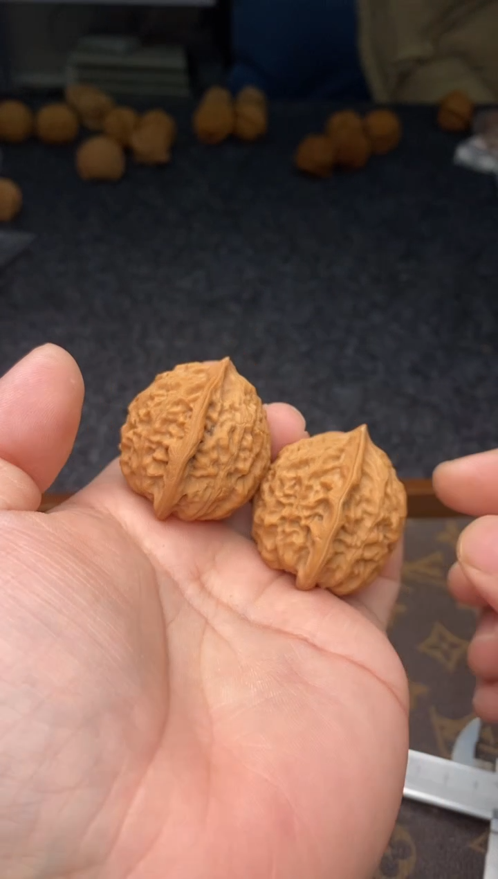 把件文玩核桃B206号39尺金牛