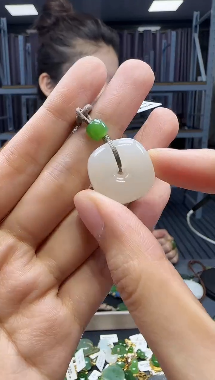 和田玉未镶嵌挂件1