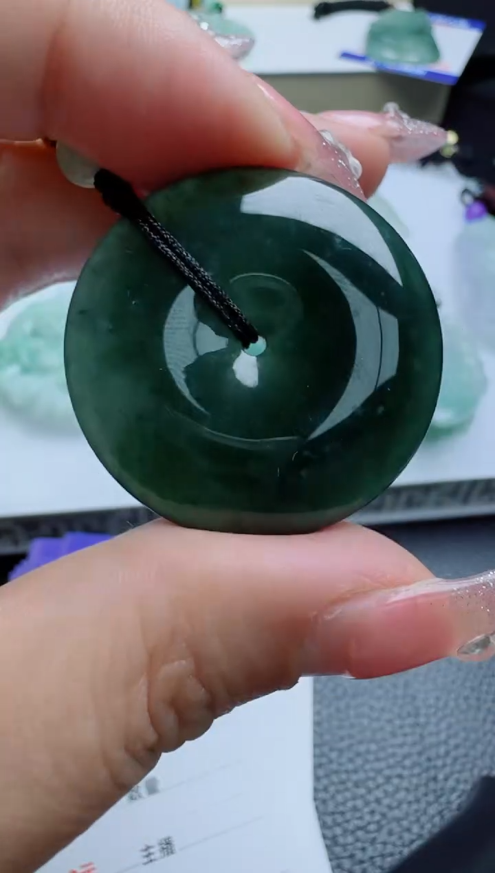 【闪购商品】翡翠吊坠(不含链)未镶嵌11111111