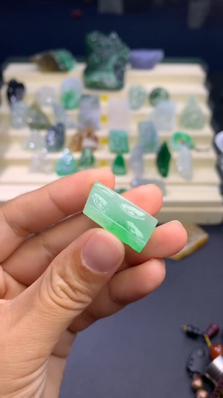 【闪购商品】定制翡翠未镶嵌