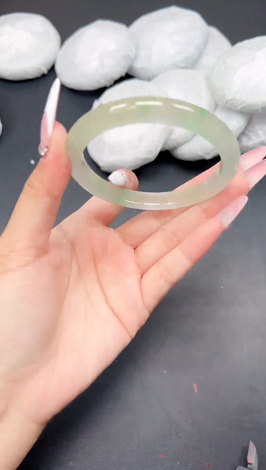 精品手镯，一物一拍C-048