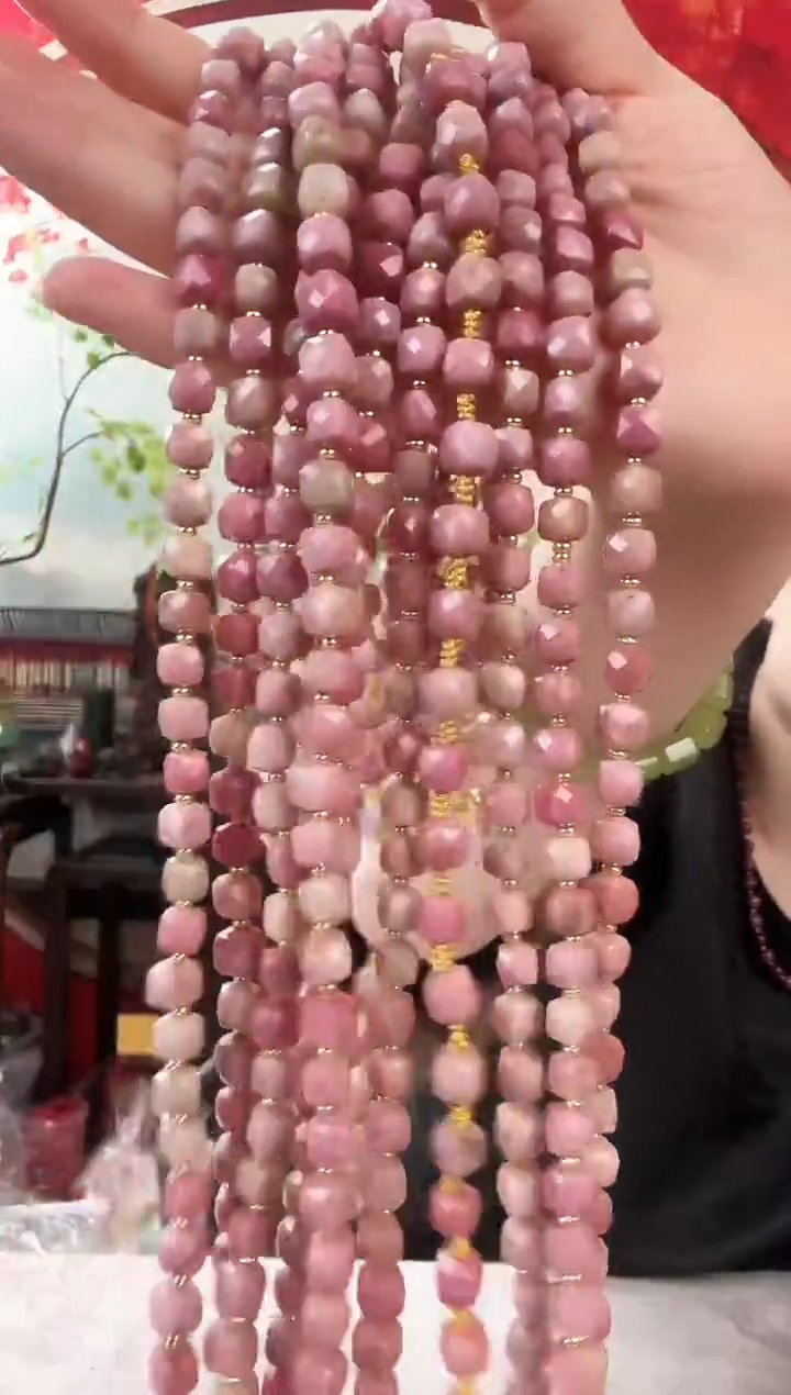 喆聖推荐樱花粉项链