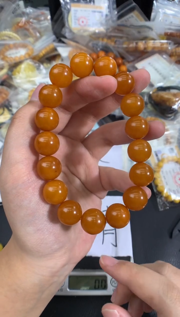 蜜蜡未镶嵌珠宝奇石1