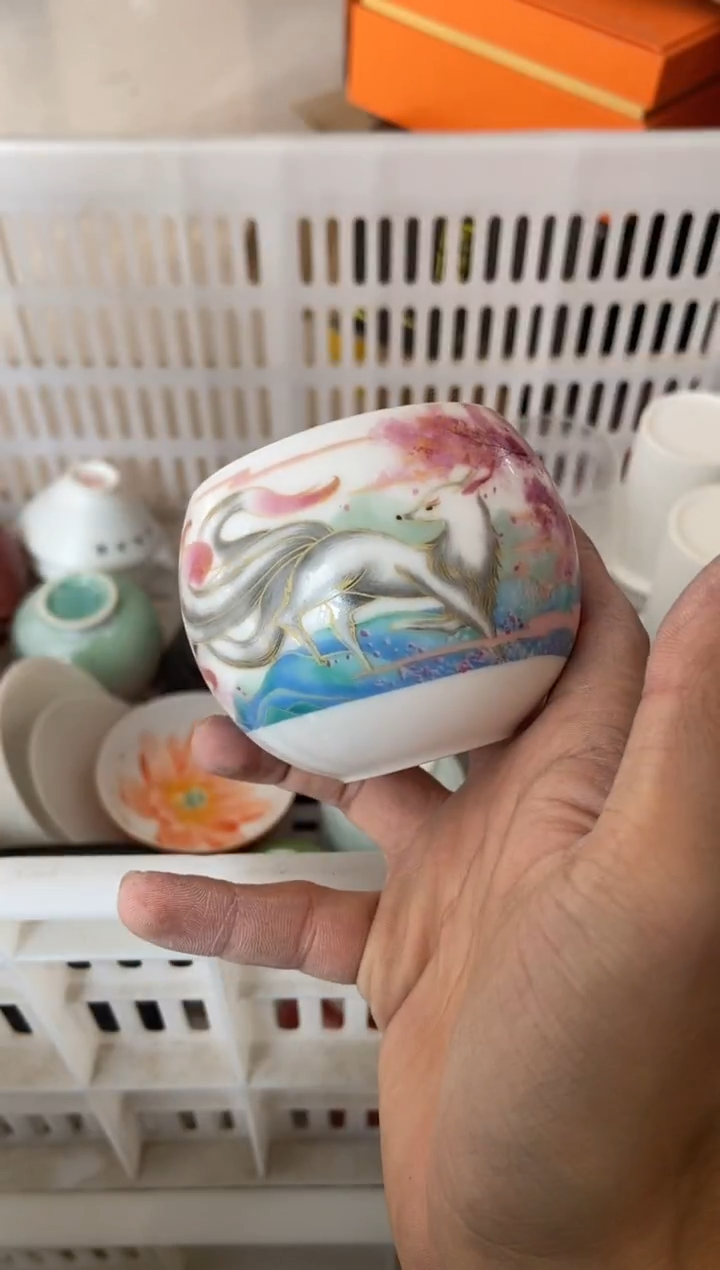 杯无运费险有瑕疵的摄影的产品有使用过的痕迹有点脏介意勿拍