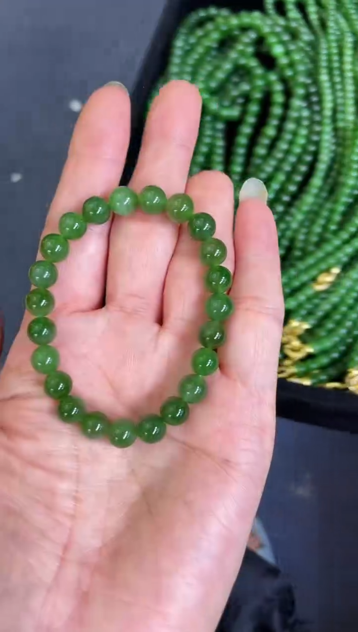 未镶嵌手串和田玉（碧玉）卡8针尖矿点碧玉手串（多样性发一）