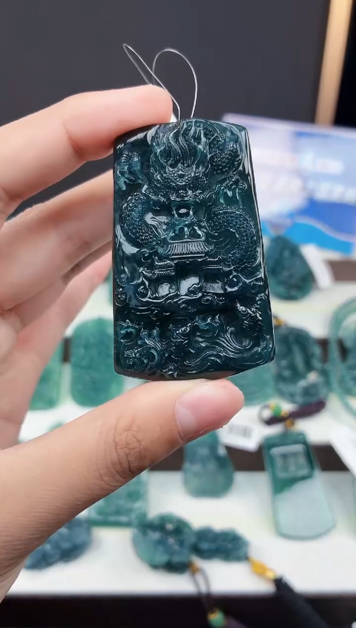 颈饰未镶嵌翡翠DLZ251126137