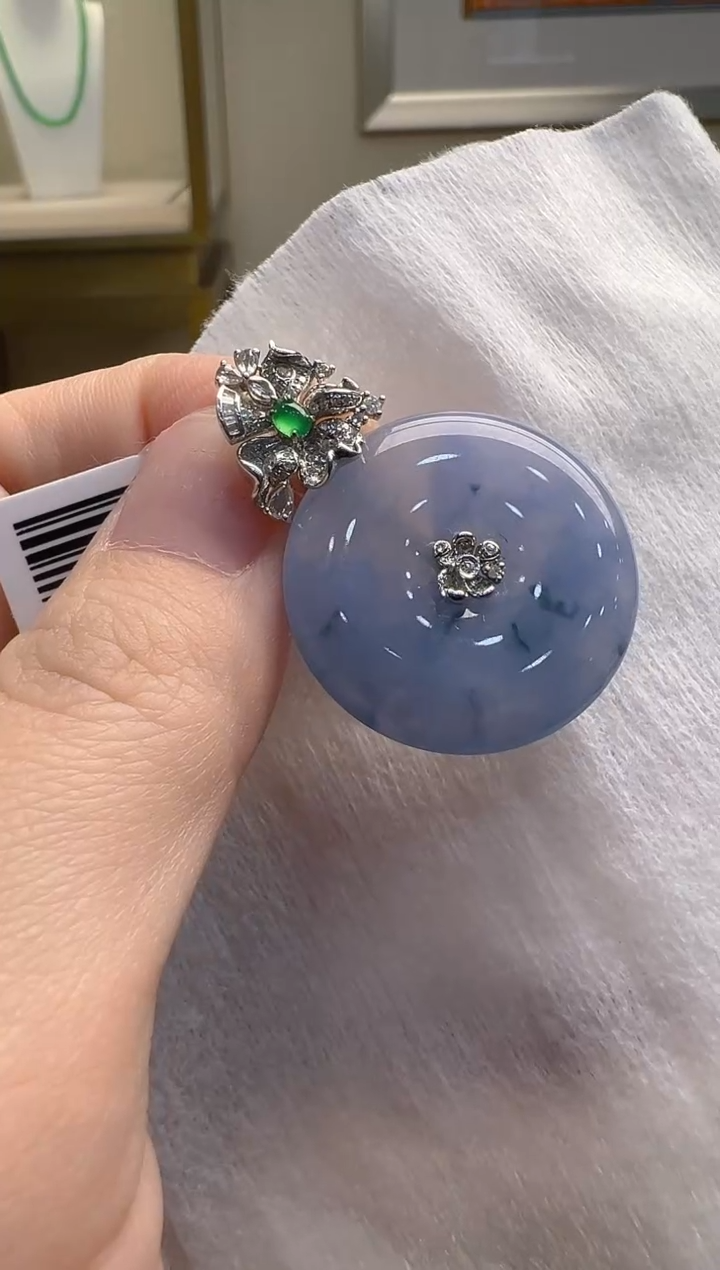 【闪购商品】翡翠吊坠(不含链)18K金镶嵌多样性发货拍一发一