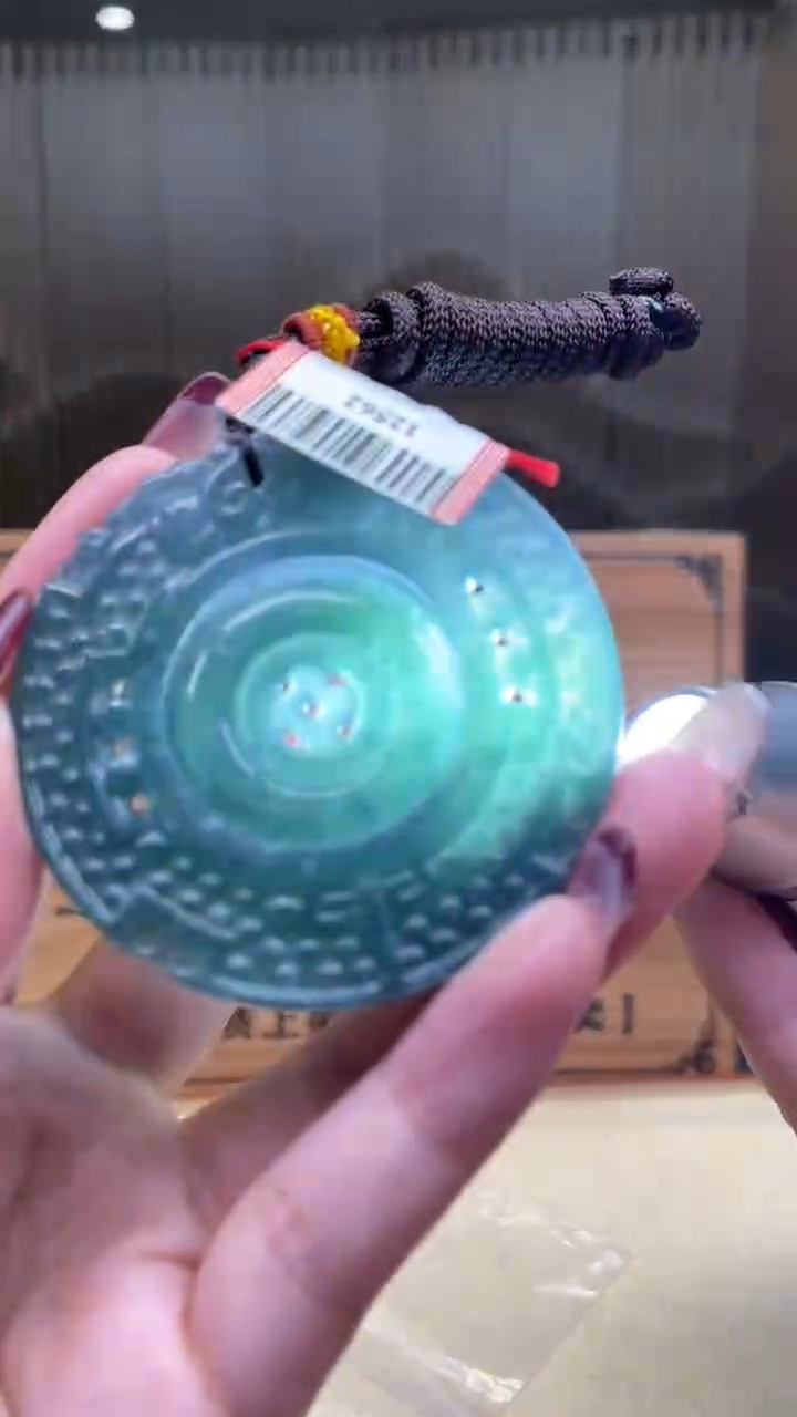 【闪购商品】定制翡翠未镶嵌       *535