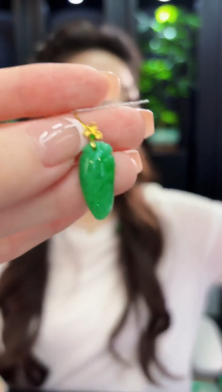 颈饰18K金镶嵌翡翠缅料A货/支持复检/一件