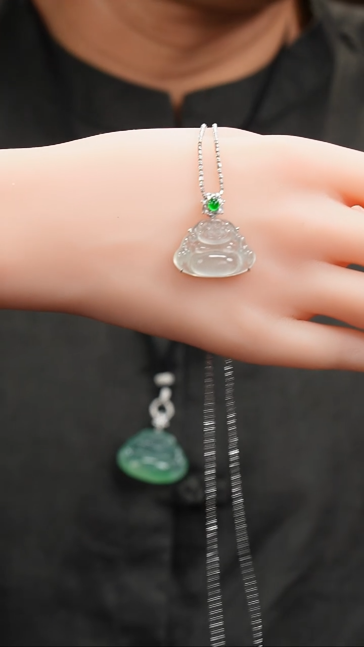 翡翠18K金镶嵌颈饰118·