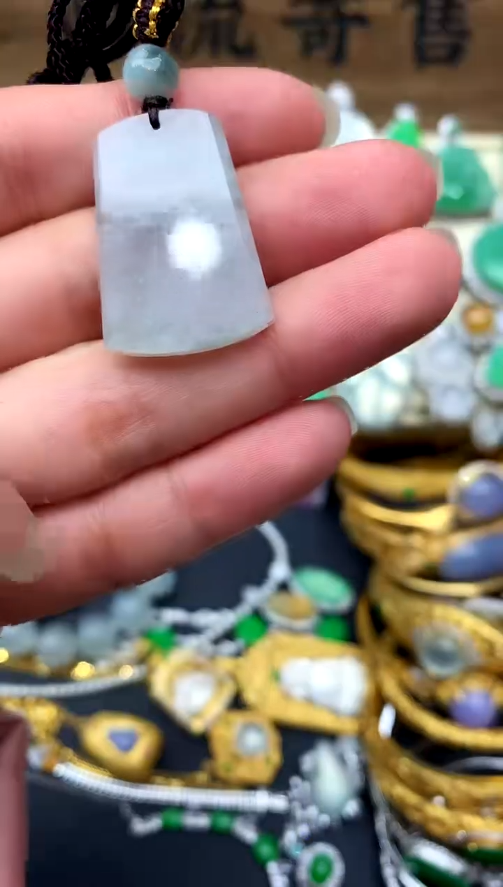 【闪购商品】翡翠颈饰未镶嵌107-中国好珍宝