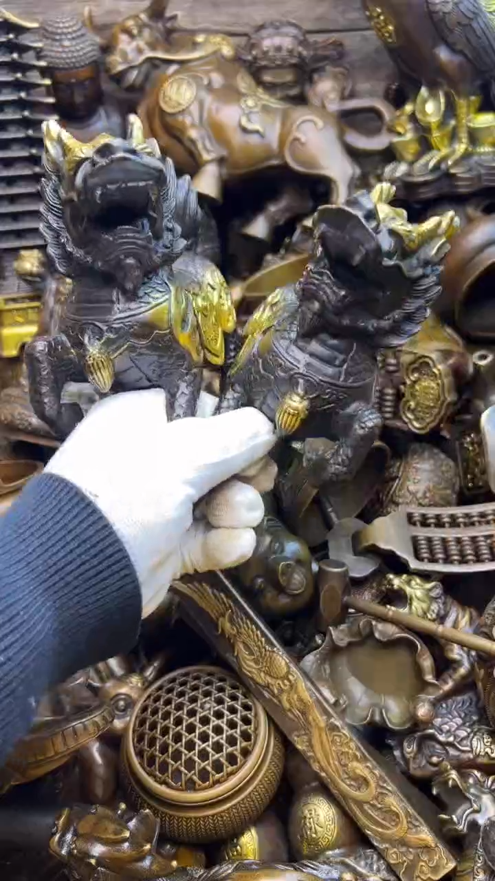 精美铜器，点击下单
