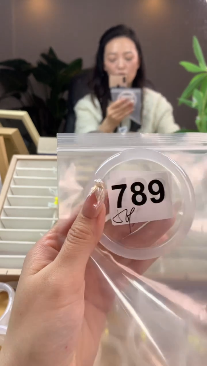 【闪购商品】玛瑙/玉髓手镯未镶嵌789