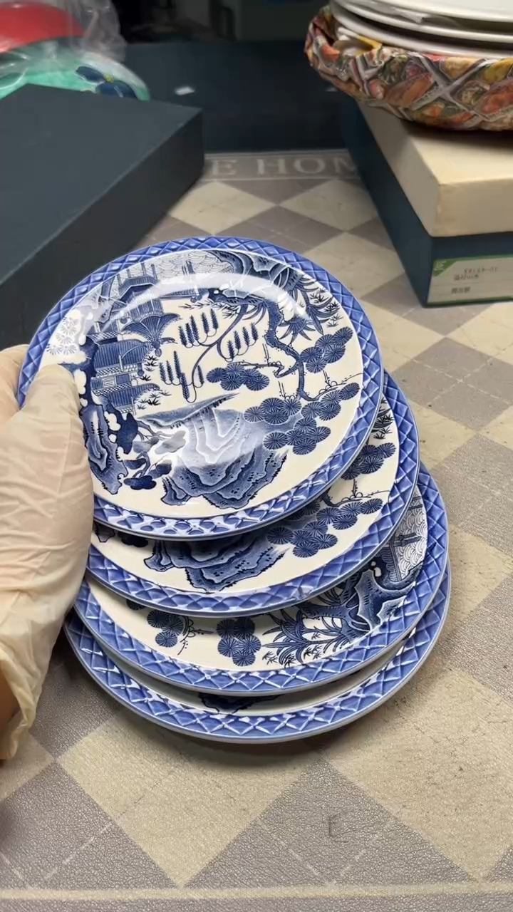 瓷片陶瓷如图所示周边