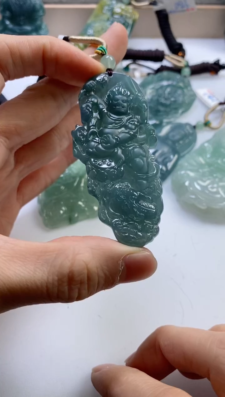 【闪购商品】翡翠挂件未镶嵌