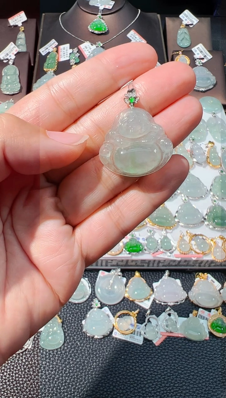 吊坠(不含链)18K金镶嵌翡翠佛公吊坠