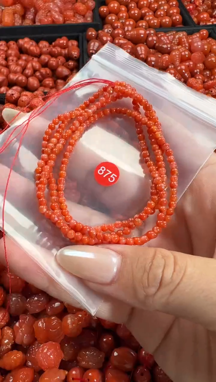 颈饰未镶嵌南红玛瑙1