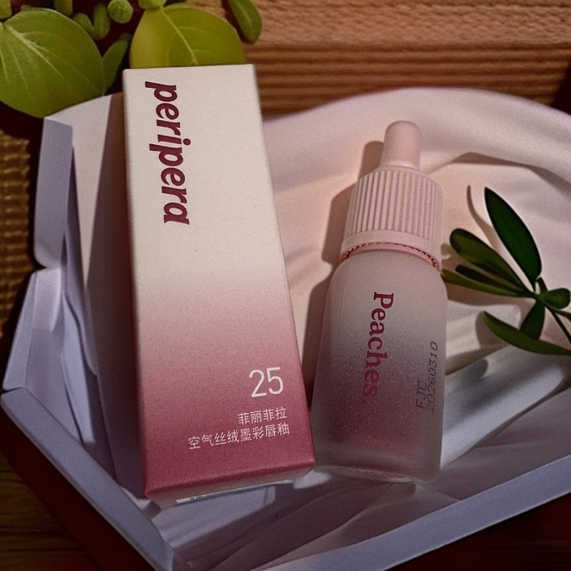 A579 菲丽菲拉空气丝绒墨彩唇釉