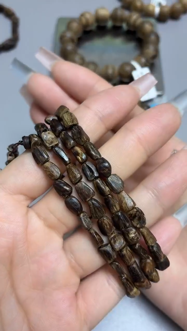 沉香手串文莱随型长串沉水多样性发其一