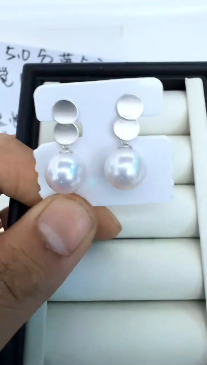 【闪购商品】淡水珍珠耳饰银S925镶嵌耳钉