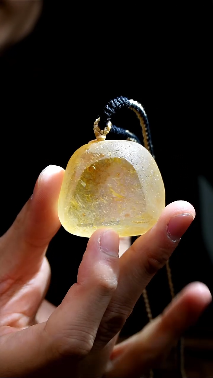 吊坠(赠链)未镶嵌水晶水晶