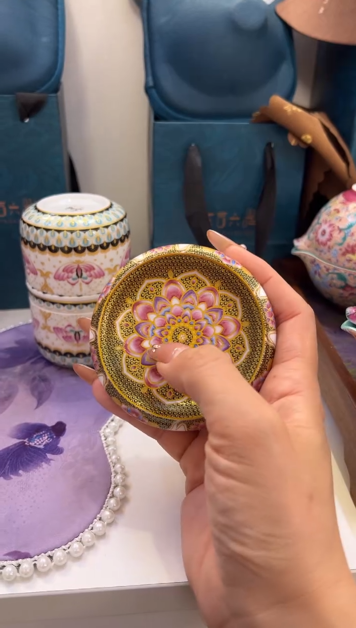 瓷片小乔闪购链接