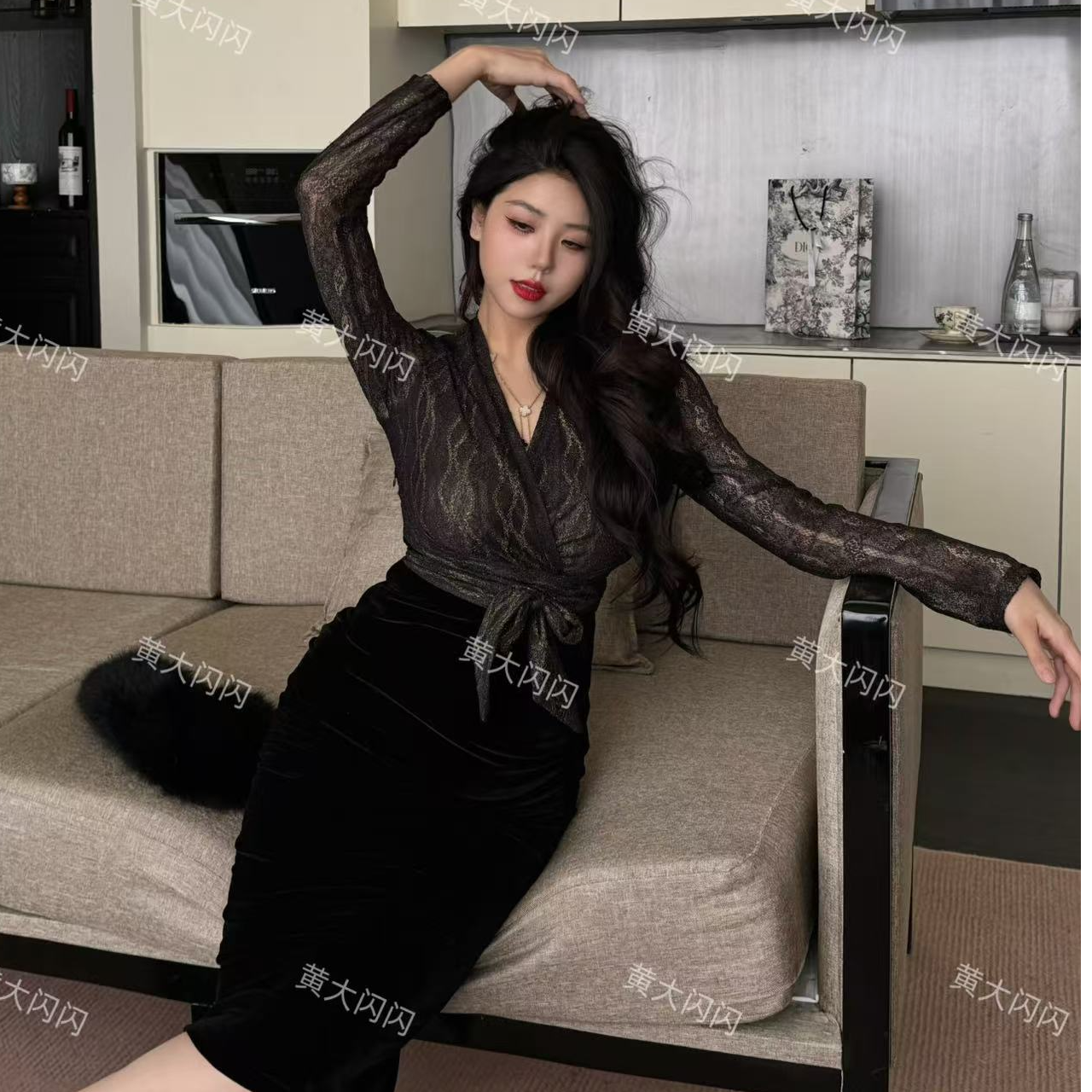 闪闪推荐【大嫂】随拍气质有弹力性感丝绒长袖连衣裙SSQ1515