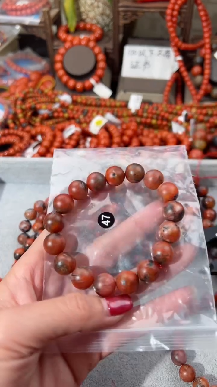 【闪购商品】南红玛瑙手串未镶嵌12+