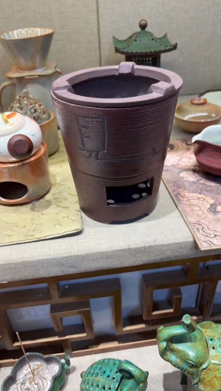 瓷片        @@TH304