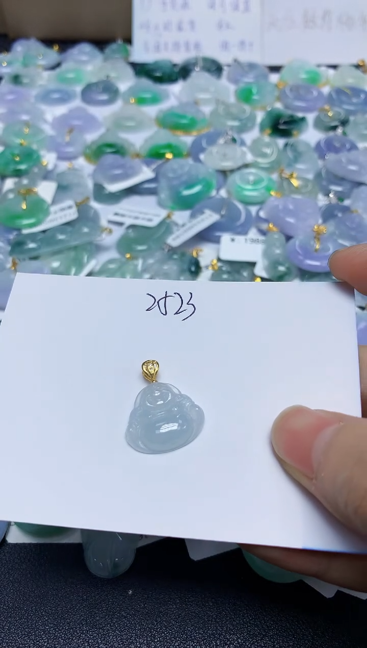 翡翠未镶嵌颈饰天然缅甸翡翠A货